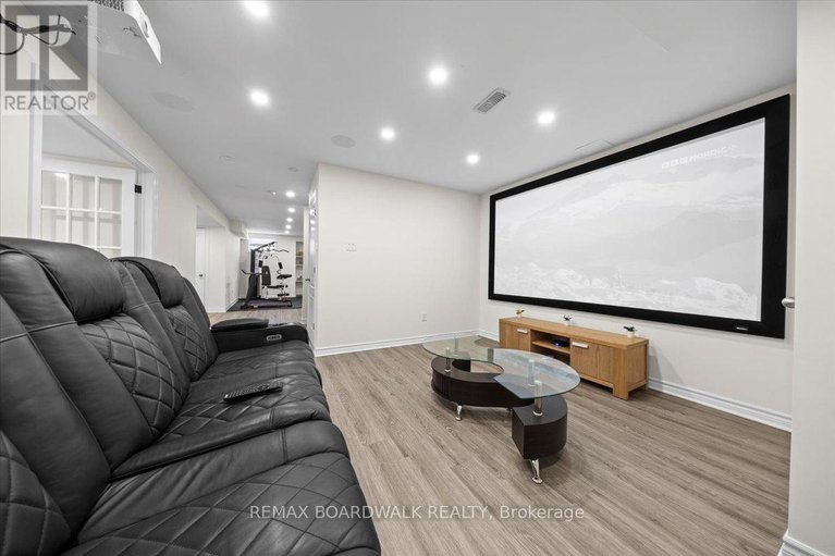 29431772/330-bobolink-ridge/emerald-meadowstrailwest/ottawa/ontario/K2V0B7_37