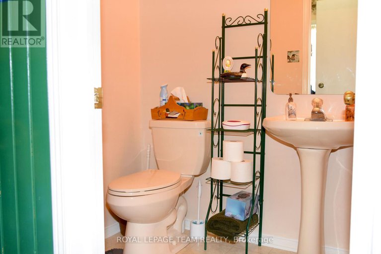 28186551/176-windhurst-drive/barrhaven-east/ottawa/ontario/K2G6J4_3