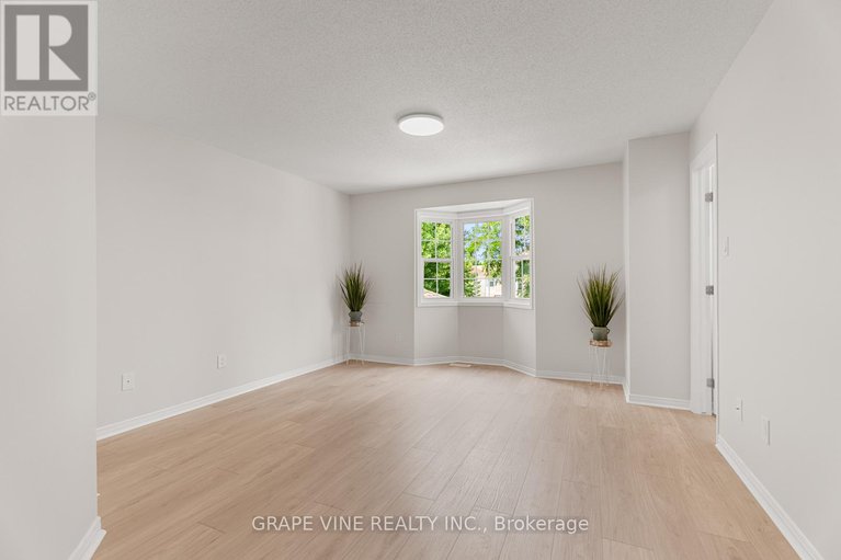 28560590/564-aberfoyle-circle/morgans-grantsouth-march/ottawa/ontario/K2K3R3_12