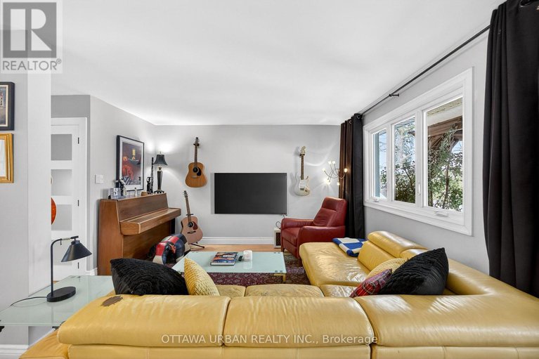 29189790/3-pentry-lane/old-ottawa-south/ottawa/ontario/K1S0X1_11