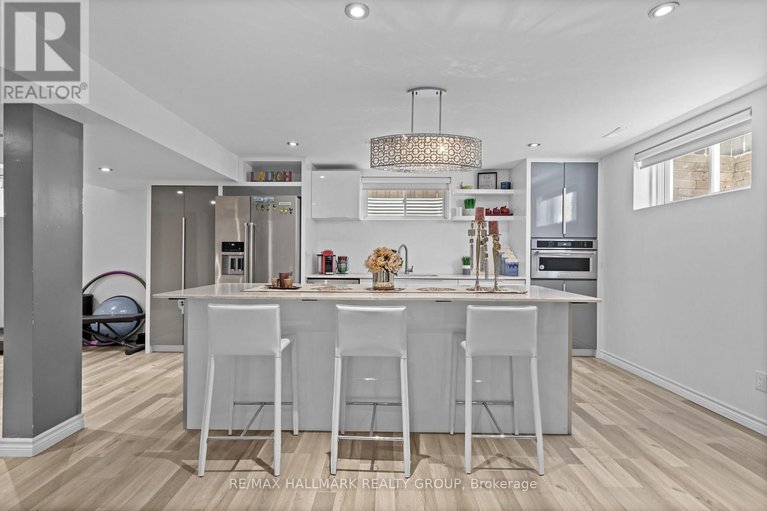 29212305/2266-prospect-avenue/alta-vista/ottawa/ontario/K1H7G4_30