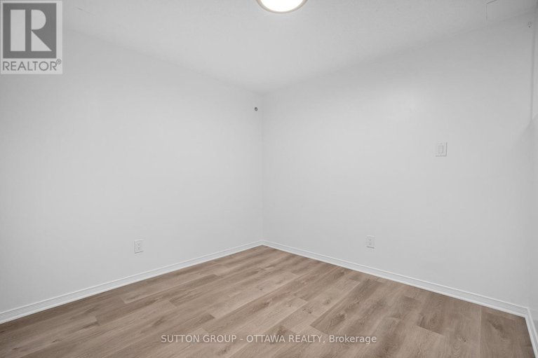 29118047/313-stoneway-drive/barrhaven-east/ottawa/ontario/K2G6E7_26