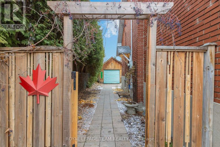 29121012/15-helena-street/ottawa-west/ottawa/ontario/K1Y3M7_24