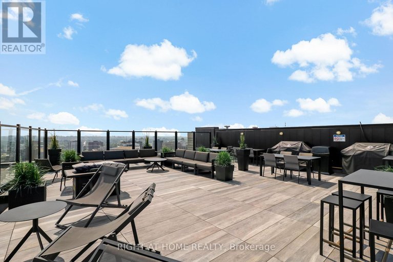 28693588/2102-20-daly-avenue/sandy-hill/ottawa/ontario/K1N0C6_15