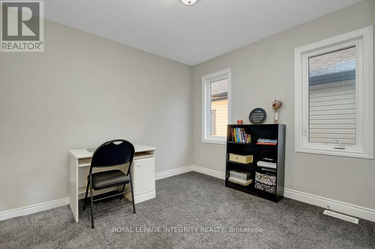 28899220/547-parade-drive/stittsville-south/ottawa/ontario/K2S0X8_33