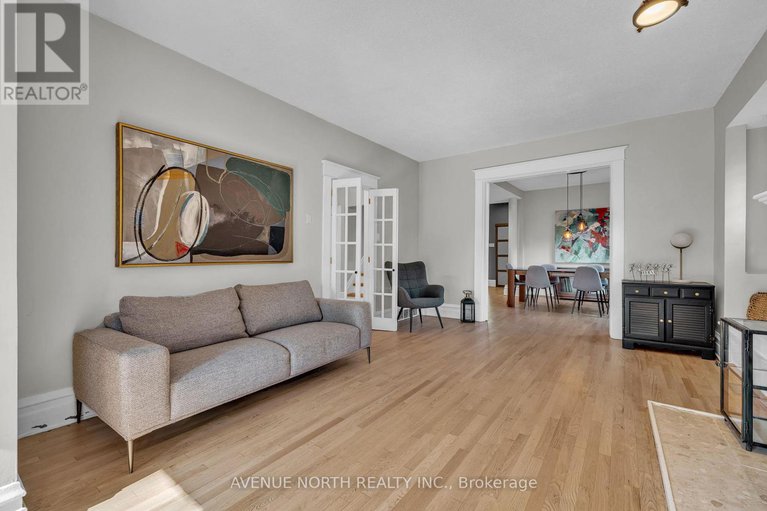 28999463/501-edgeworth-avenue/woodroffe/ottawa/ontario/K2B5L2_10