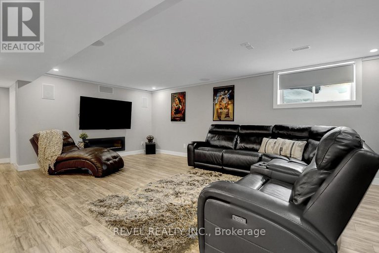 29399297/664-eagle-crest-heights/stittsville-north/ottawa/ontario/K2S1G6_34