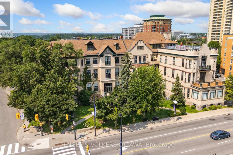 28696137/206-589-rideau-street/lower-town/ottawa/ontario/K1N6A1_43