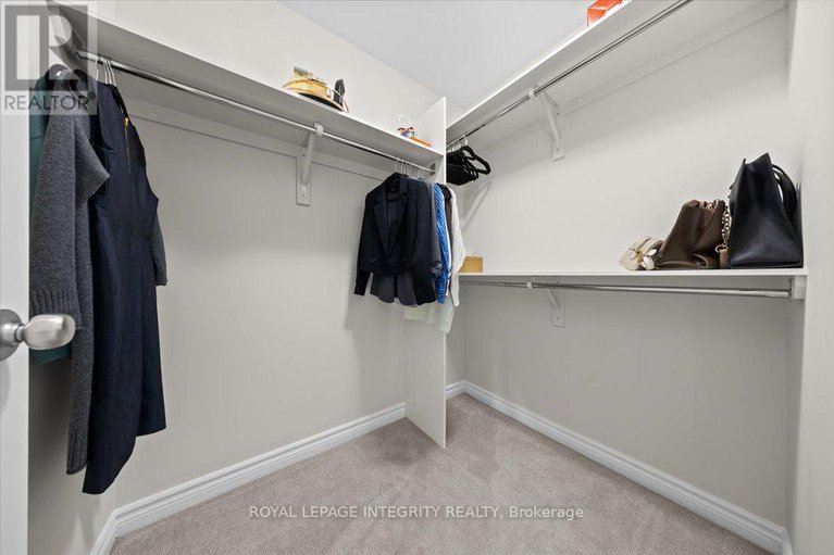 29052700/825-indica-street/stittsville-north/ottawa/ontario/K2S2J8_32