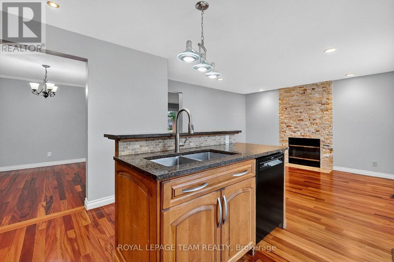 29147465/1475-york-mills-drive/fallingbrookridgemount/ottawa/ontario/K4A2N5_15