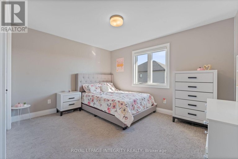 28992854/156-lyon-street/embrun/russell/ontario/K0A1W0_20
