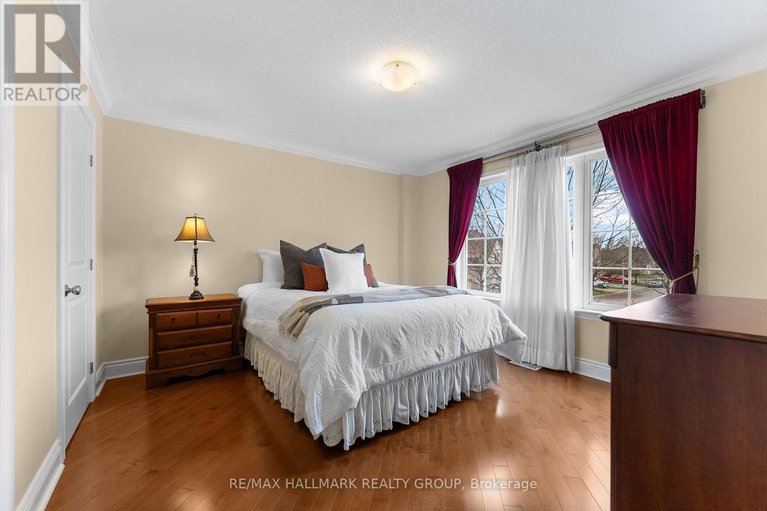 29686745/313-eckerson-avenue/stittsville-south/ottawa/ontario/K2S0K8_34