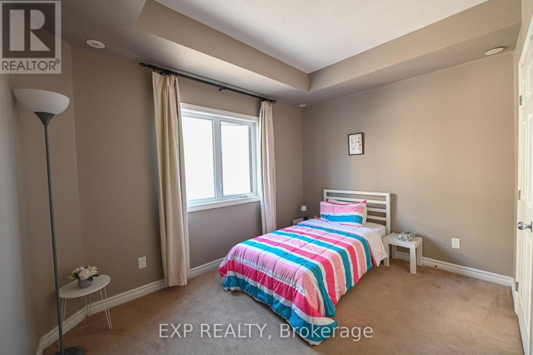 29682508/g-1113-stittsville-main-street-n/stittsville-north/ottawa/ontario/K2S0C8_13