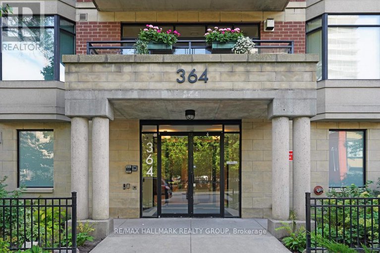 28990242/ph2-364-cooper-street/ottawa-centre/ottawa/ontario/K2P2P3_3