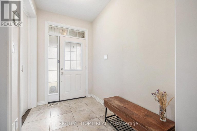 28449643/186-lamprey-street/half-moon-bay/ottawa/ontario/K2J6C3_5