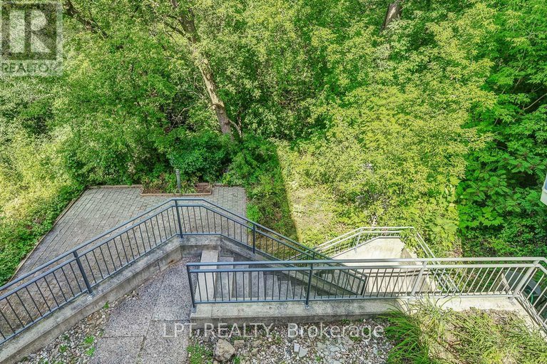 28822093/13-1121-bavlie-avenue/billings-bridge/ottawa/ontario/K1H8P3_40