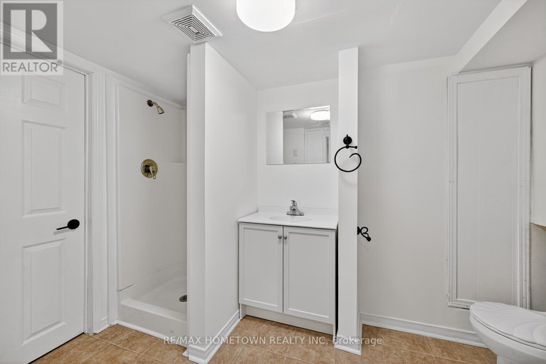 29425907/31-vanier-drive/brockville/brockville/ontario/K6V3J6_31