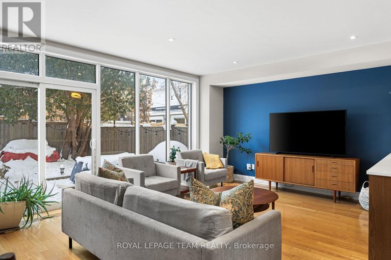 29351141/649-churchill-avenue-n/westborohampton-park/ottawa/ontario/K1Z5G2_16