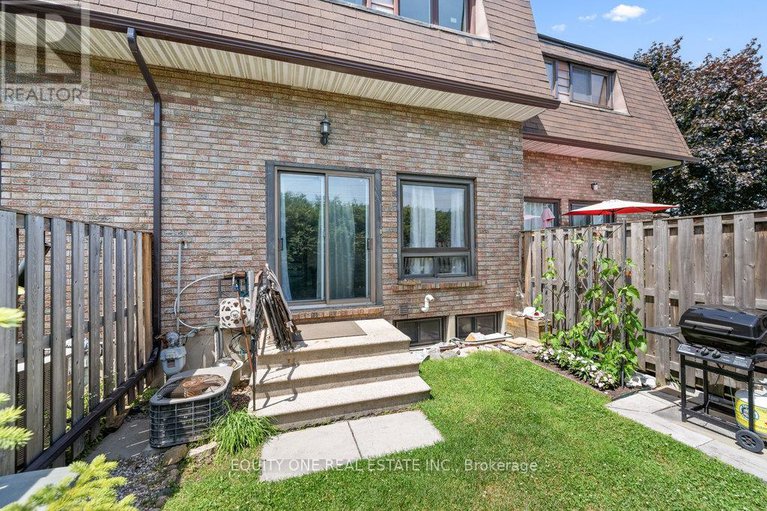 28549903/5-2-bertona-street/manordale/ottawa/ontario/K2G0W2_30