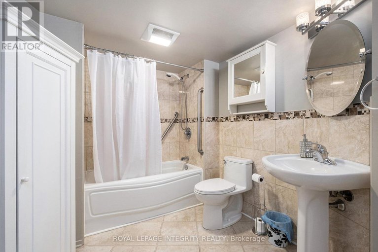 29107504/210-1025-grenon-avenue/fairfield-heights/ottawa/ontario/K2B8S5_25