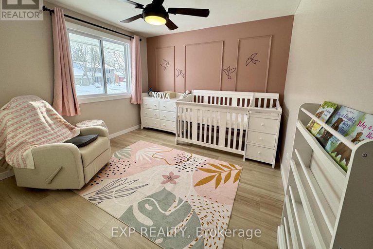 29272732/3-st-remy-drive/pheasant-run/ottawa/ontario/K2J1A4_11