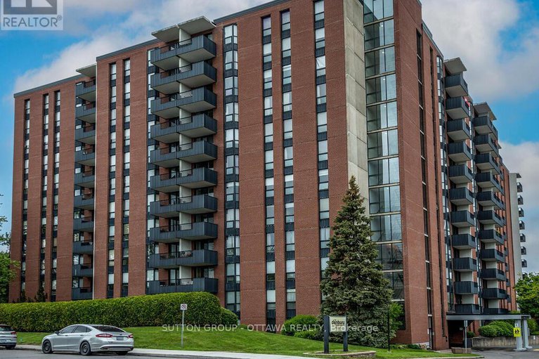 28867900/203-2951-riverside-drive/mooneys-bayriverside-park/ottawa/ontario/K1V8W6_1