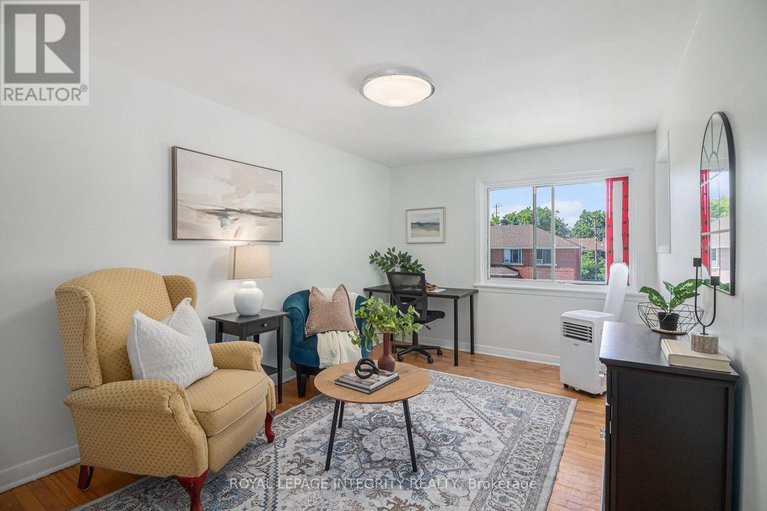 28629936/422-queen-mary-street/overbrookcastle-heights/ottawa/ontario/K1K1W5_2