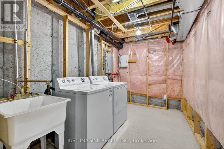 29033359/105-caithness-private/mer-bleuebradley-estatesanderson-park/ottawa/ontario/K1W0G4_42