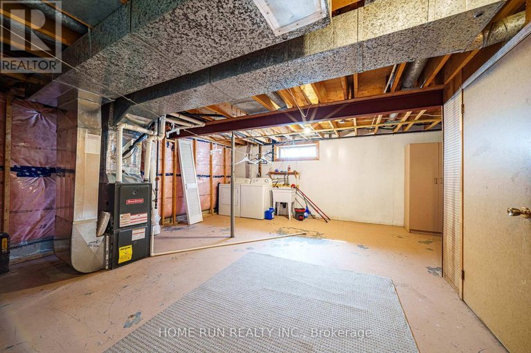 29590749/4-2111-montreal-road/beaconwood/ottawa/ontario/K1J8M8_33