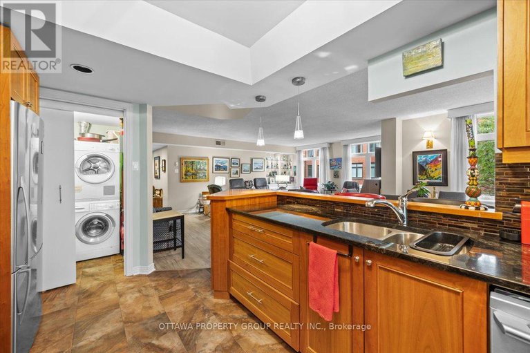28772338/402-215-somerset-street-w/ottawa-centre/ottawa/ontario/K2P0J1_10