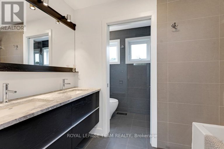 29144962/3-mary-street/north-grenville-twp-kemptville-south/north-grenville/ontario/K0G1B0_37