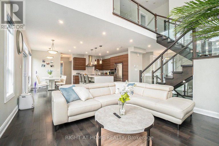 28794756/17-rideau-heights-drive/rideau-heightsrideau-river/ottawa/ontario/K2E7A7_6