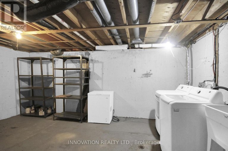 28915689/26-corley-private/heron-gateindustrial-park/ottawa/ontario/K1V8T7_33