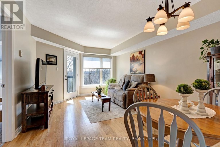 29638662/209-398-van-buren-street/kemptville/north-grenville/ontario/K0G1J0_16