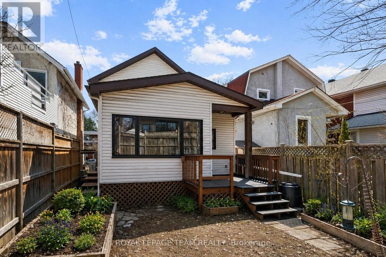 29669924/47-belmont-avenue/old-ottawa-southrideau-gardens/ottawa/ontario/K1S0V2_42