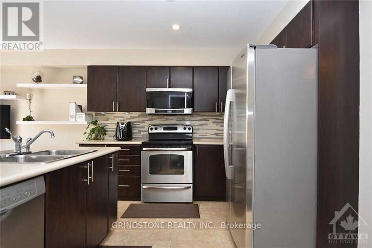 28459488/2414-nutgrove-avenue/half-moon-bay/ottawa/ontario/K2J0W9_6