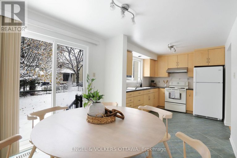 29097946/60-homestead-street/borden-farmstewart-farmcarleton-heightsparkwood-hills/ottawa/ontario/K2E7N6_10