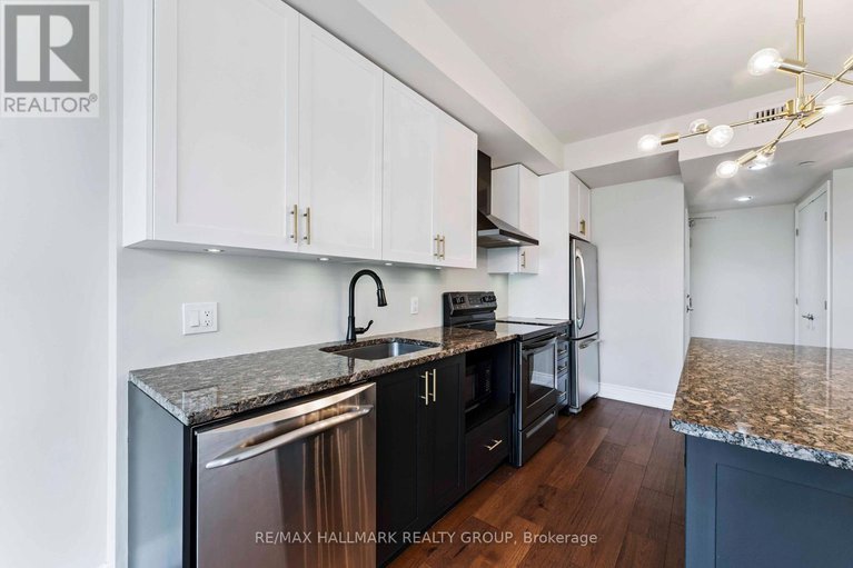 28612449/316-808-bronson-avenue/dows-lake/ottawa/ontario/K1S5A4_15
