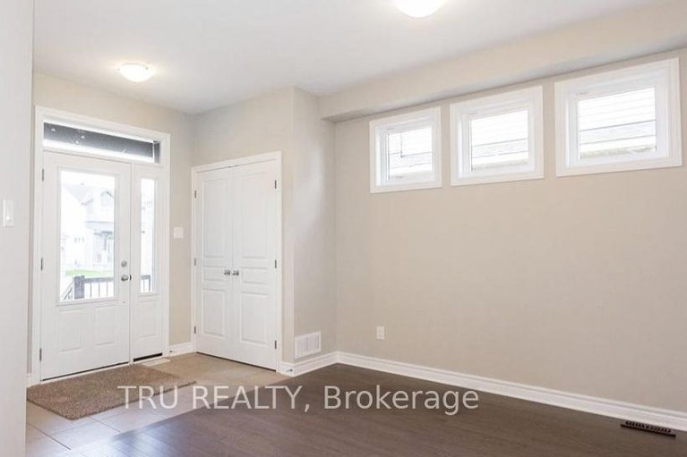 29121972/931-cologne-street/embrun/russell/ontario/K0A1W0_4