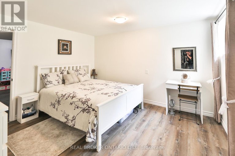 28826089/8-benjamin-lane/north-grenville-twp-kemptville-east/north-grenville/ontario/K0G1J0_19