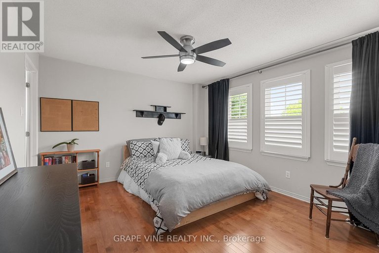 28434299/421-keith-crescent/mer-bleuebradley-estatesanderson-park/ottawa/ontario/K1W0A2_34