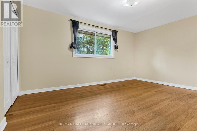 28717176/2666-regina-street/britannia/ottawa/ontario/K2B6X8_18