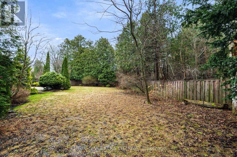 29629040/23-pinecone-trail/stittsville-central/ottawa/ontario/K2S1E1_40