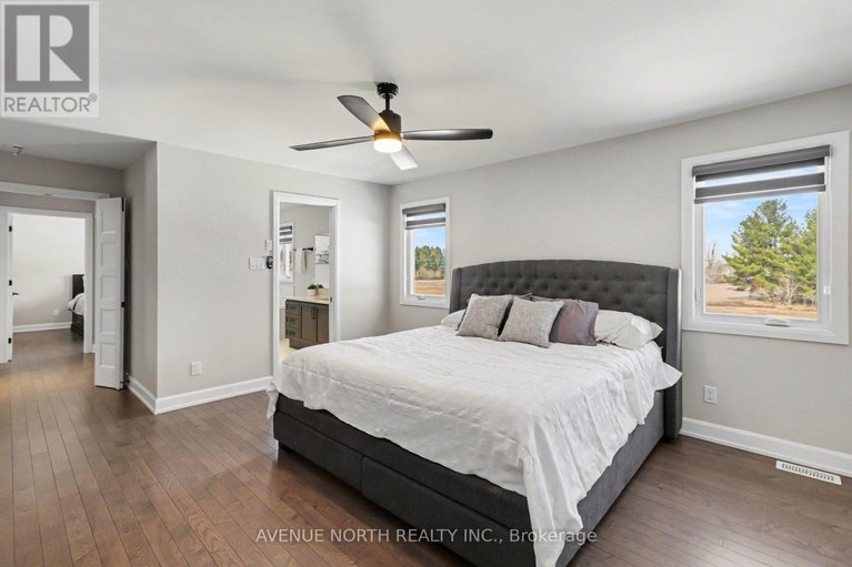 29522609/668-geneva-crescent/embrun/russell/ontario/K0A1W0_16