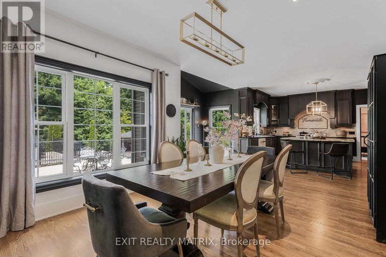 28648695/1271-georges-vanier-drive/cumberland-ridge/ottawa/ontario/K4C1R6_12