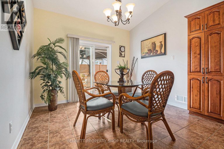 28864700/460-jasper-crescent/town-of-rockland/clarence-rockland/ontario/K4K0C7_15