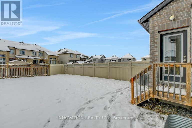 29185052/527-rowers-way/riverside-southgloucester-glen/ottawa/ontario/K1X0C6_44