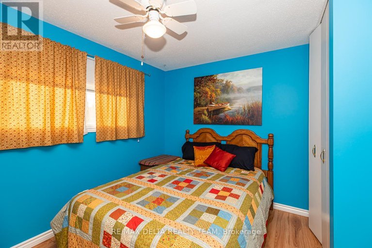 29690453/2465-tupper-avenue/hawthorne-meadows/ottawa/ontario/K1G1G6_11