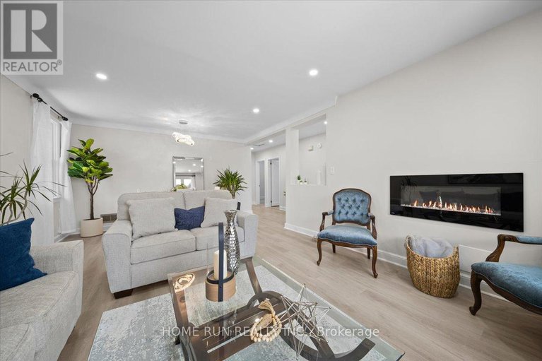 28637620/841-iroquois-road/mckellar-heightsglabar-park/ottawa/ontario/K2A3N3_5