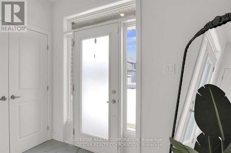 28576013/107-heirloom-street/riverside-southgloucester-glen/ottawa/ontario/K4M0L3_2